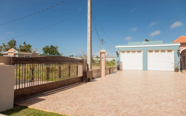 Big vacational house in Isabela