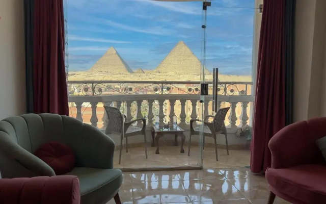 Sun Pyramids View Inn