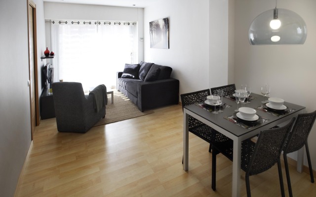 Lugaris Rambla - Apartments