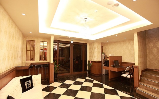 Hotel Puri Ximen Branch