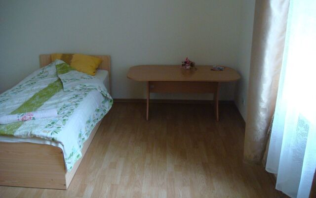 Cheap & Good Apartments