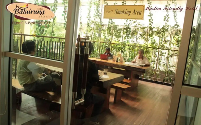 ZEN Rooms Menteng Matraman