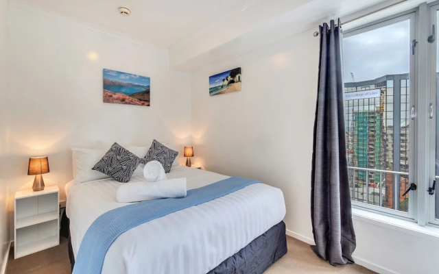 Cute and Central 15th Floor City Apartment – Guest Rooms – Auckland