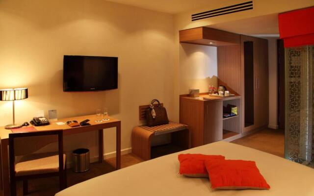 Mercure Hanoi La Gare