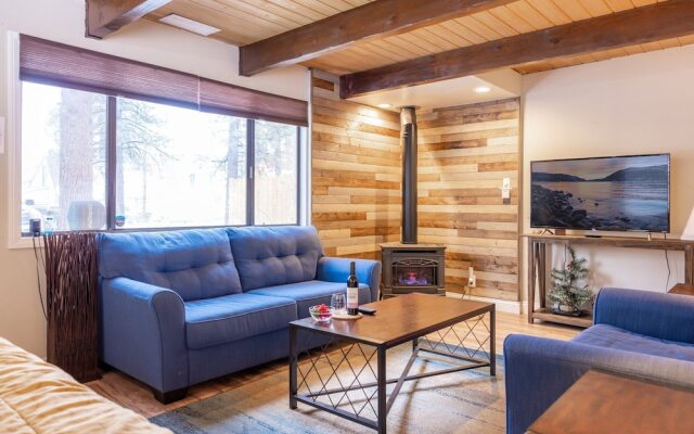 Mojave Getaway #1958