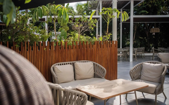 Margadina Hotel