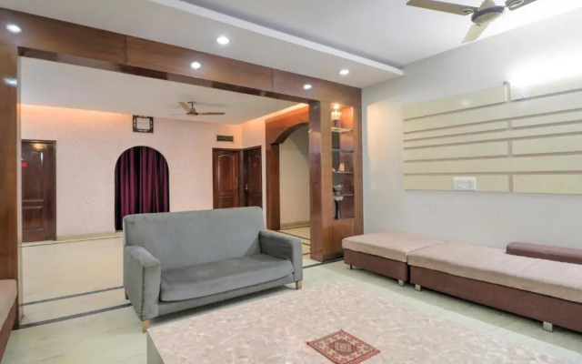 Classy Inn by OYO Rooms