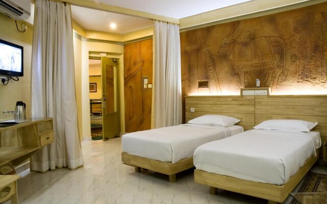 Parklane Hotel