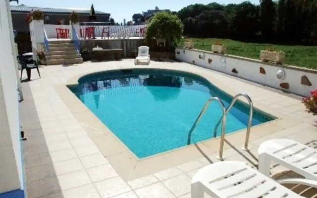 Talana Hotel