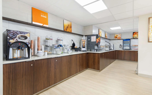 Comfort Suites Northside Hospital Gwinnett