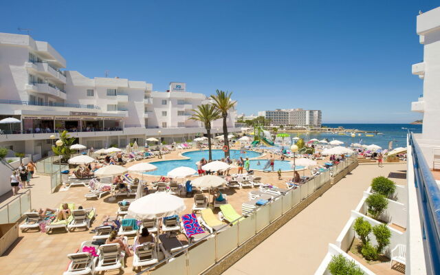 Playa Bella Beach Apartments