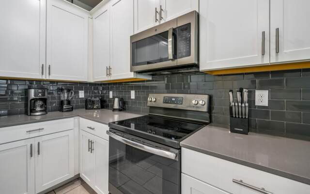 Family Paradise Space Themed Perfect Location