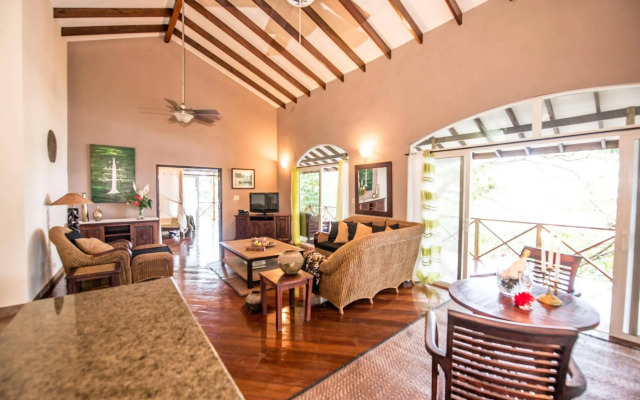 Popa Paradise Beach Resort