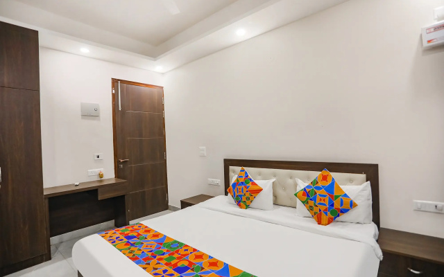 FabHotel Diamond