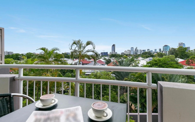 The Wellington Apartment Hotel