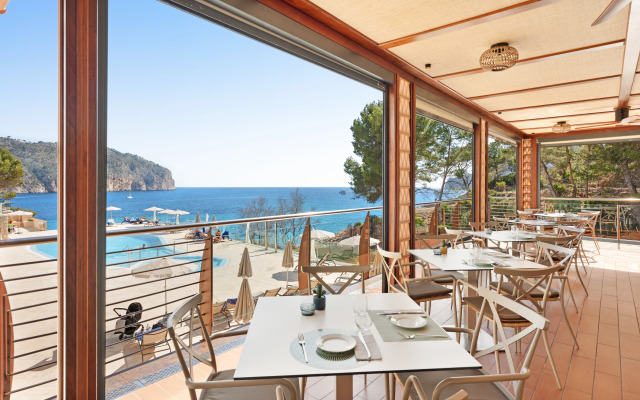 Bahía Suites Camp De Mar