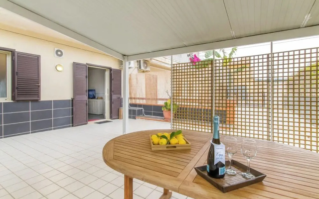 Distefano House Close To Sea