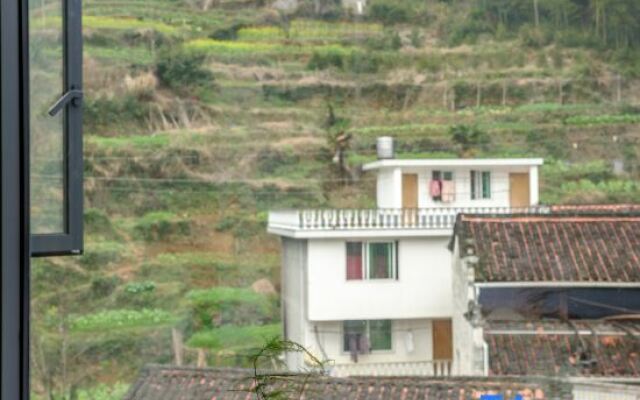Yunshuixixu Homestay (Wuyuan Guling Scenic Area)