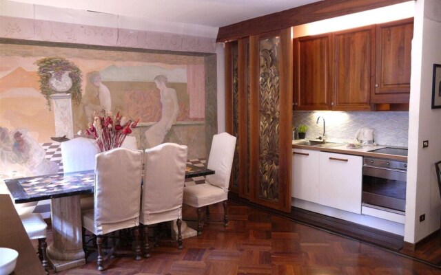 Rondanini in Rome With 1 Bedrooms and 1 Bathrooms