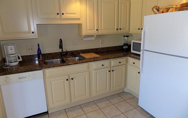 Ppv A 1 3 Br Condo