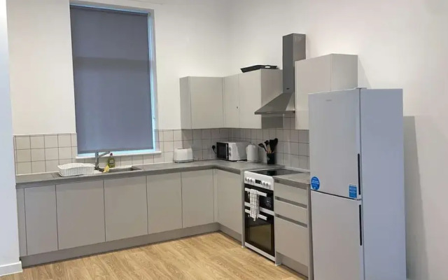 Apartment With Space in Parking