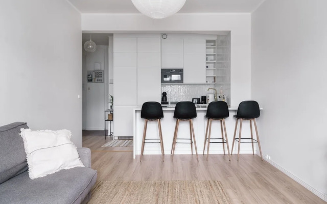 Modern Top-Floor Apt. in Helsinki