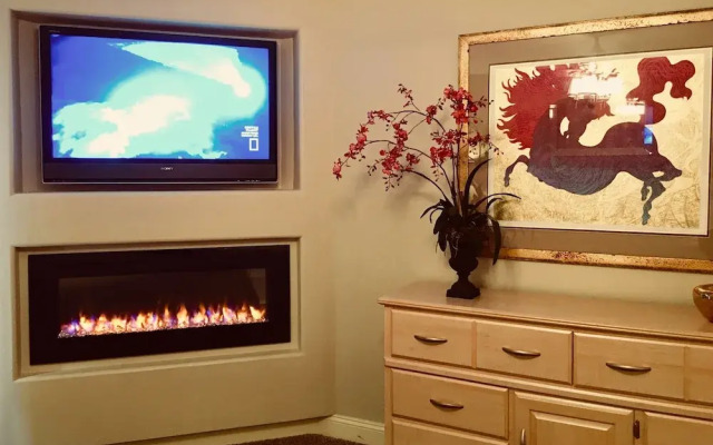Romantic Branson Condo