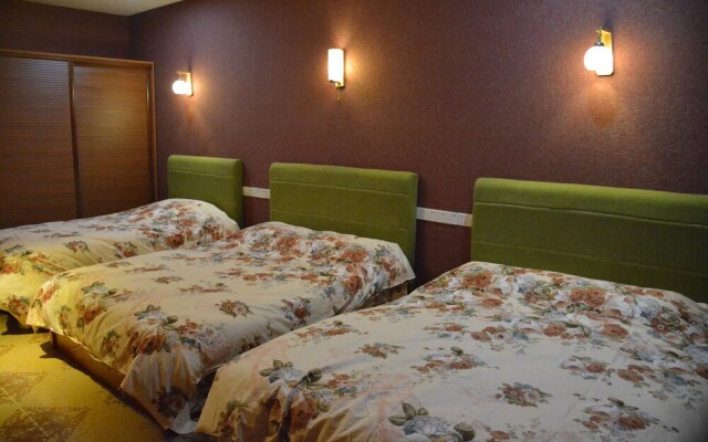 International Fairy View Hostel - Airport