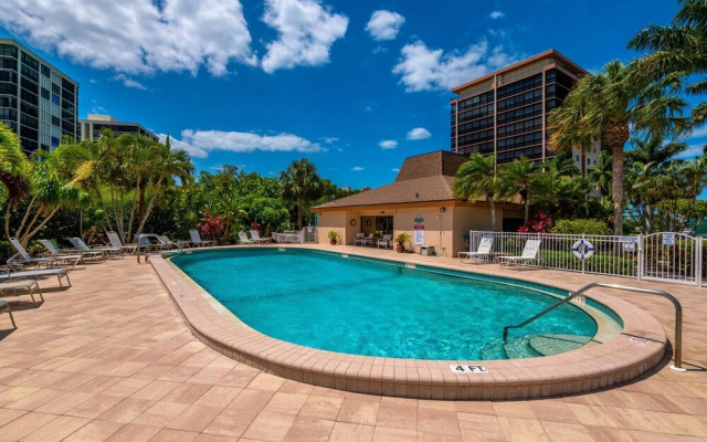 Sea Isles Condo