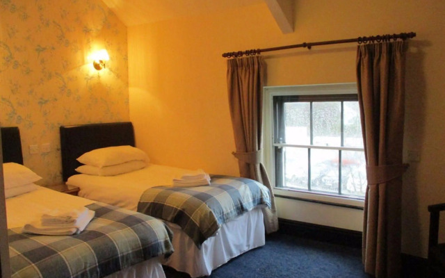 County Hotel