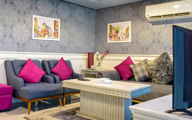 Royal Day Hotel