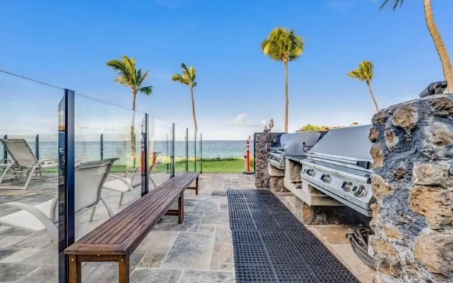 Kihei Surfside, #310 1 Bedroom Condo by RedAwning
