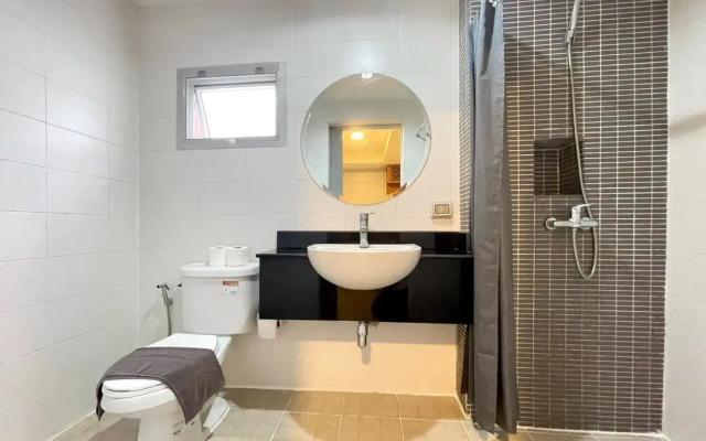 Hub53 Coworking & Coliving Space