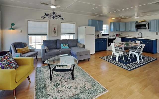 Surfside Crab Retreat