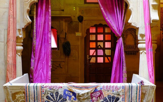 Hotel Garh Jaisal Haveli