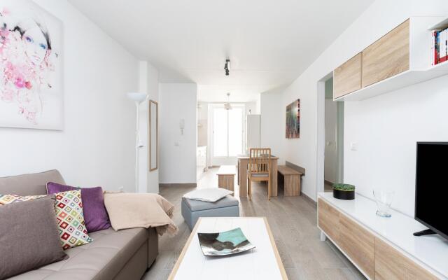 Home2Book Las Américas Bright Apartment