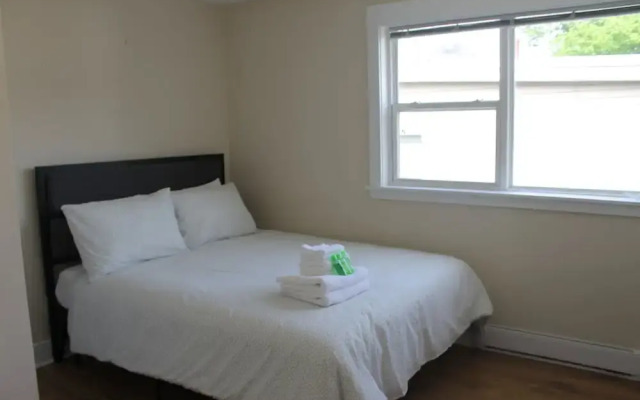 WOW Luxury Suites - Halifax Downtown