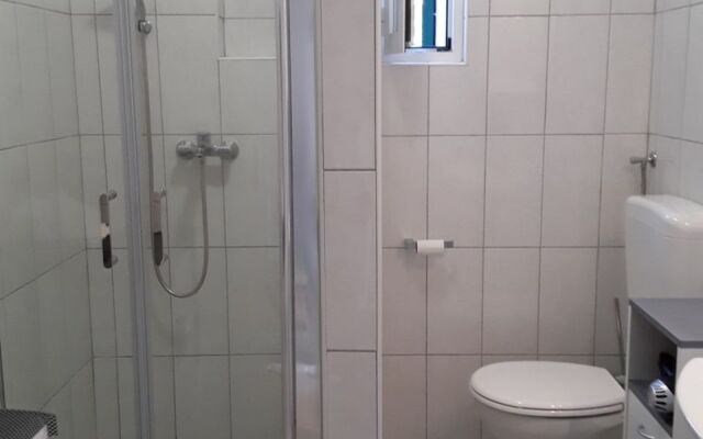 Holiday house Villa Ante - with pool: Rogac, Island Solta