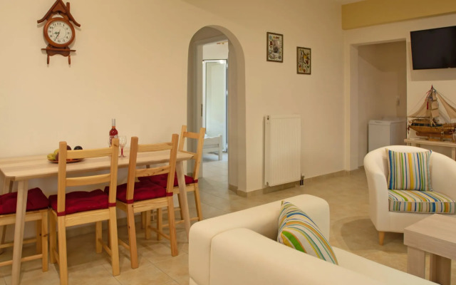 Laconia Domus - Papadianika