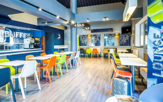 ibis budget Aubagne Les Paluds Agora