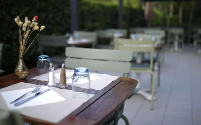 ibis Styles Evry Lisses