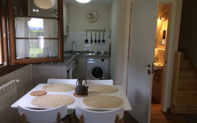 Apartamentos La Llastra de Garaña