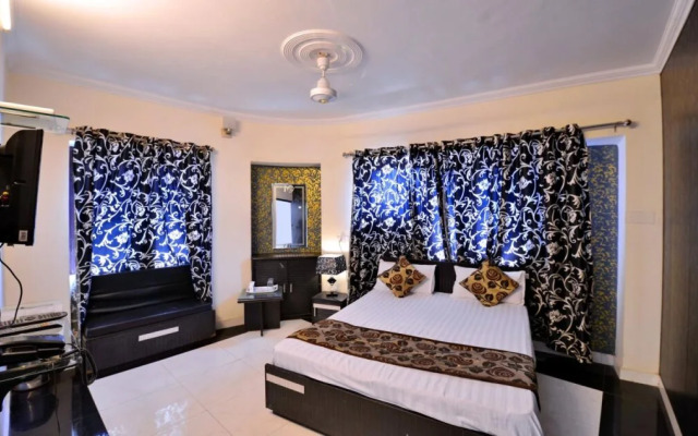Hotel Mg Residency