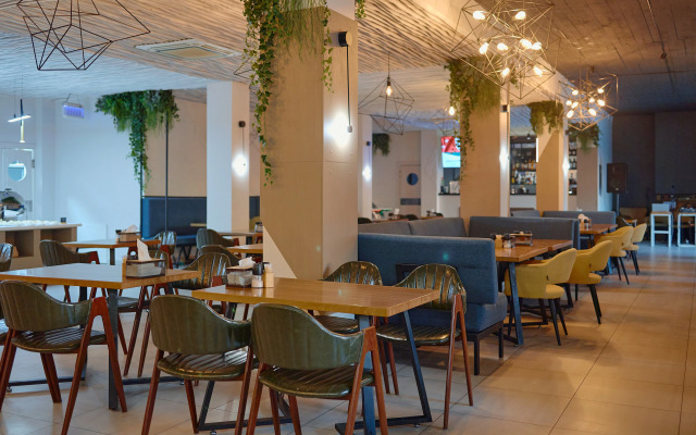 Aquamarine Family Club Hotel