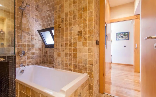 Alcazar Pool Villa by Valcambre