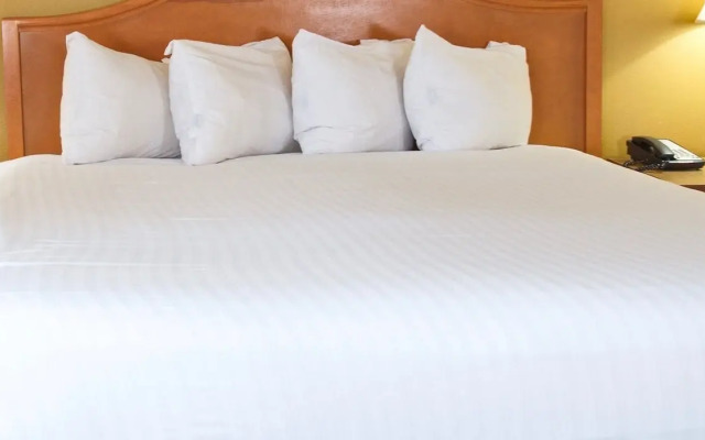 Tombstone Grand Hotel A Baymont By Wyndham