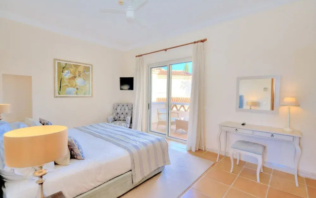 Monte Rei 2 bed Linked Villa