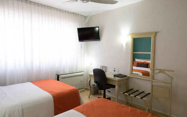 Hoteles Piedra Alta by De Los Perez