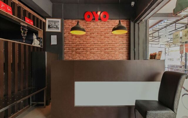 OYO 28743 Golconda Inn