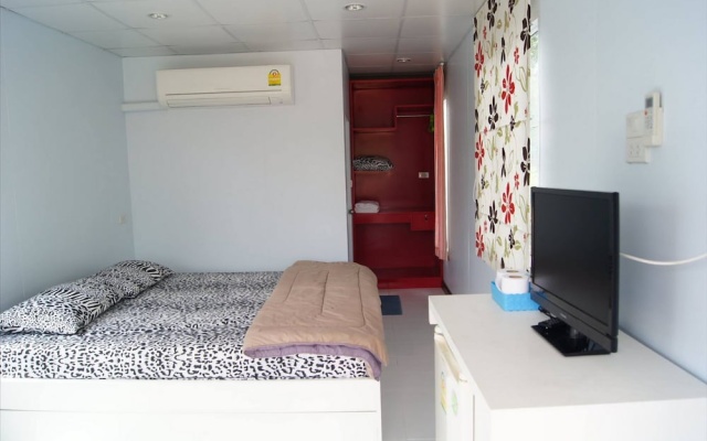 Suanson Paragon Green Resort – Guest Rooms – Rayong